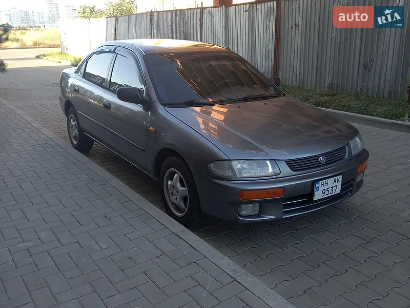 Mazda 323 1994