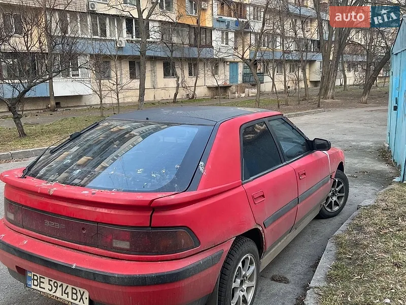 Mazda 323 1991