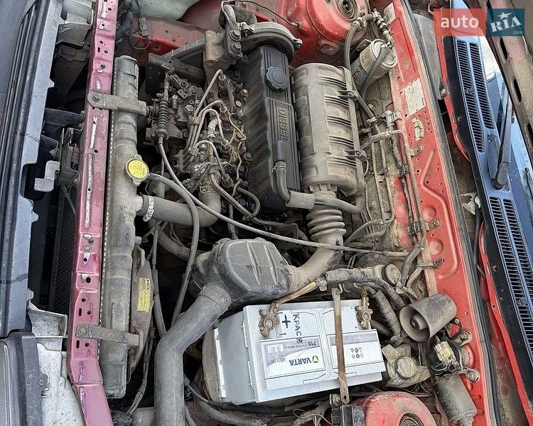 Універсал Mazda 323 1987 в Кременчуці