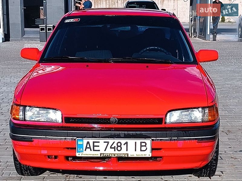 Mazda 323 1993