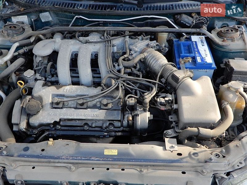 Хэтчбек Mazda 323 1998 в Ровно