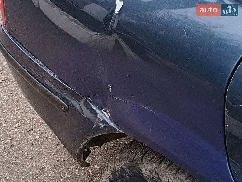Седан Mazda 323 1998 в Вознесенську фото 8 Седан Mazda 323 1998 в Вознесенську