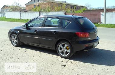 Хэтчбек Mazda 3 2004 в 
