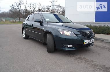 Хэтчбек Mazda 3 2005 в Днепре