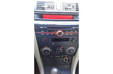 Седан Mazda 3 2006 в Полтаве