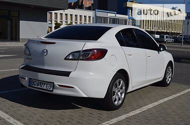 Седан Mazda 3 2013 в Львове