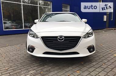 Mazda 3 2015