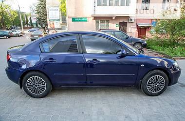 Седан Mazda 3 2005 в Хмельницком