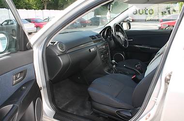 Седан Mazda 3 2004 в Львові