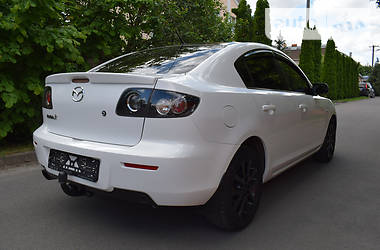 Седан Mazda 3 2008 в Киеве