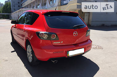 Хэтчбек Mazda 3 2007 в Чернигове