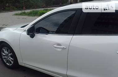 Седан Mazda 3 2018 в Харькове