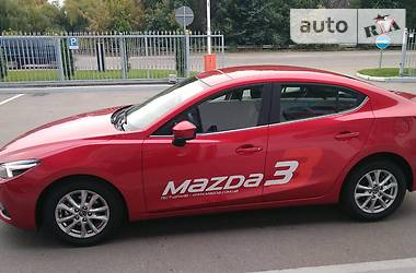 Седан Mazda 3 2018 в Полтаві