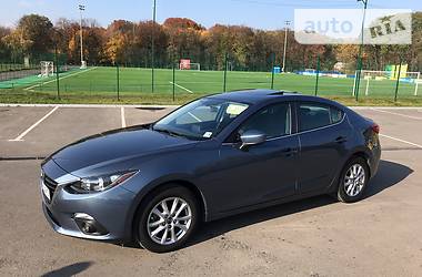 Седан Mazda 3 2015 в Ивано-Франковске