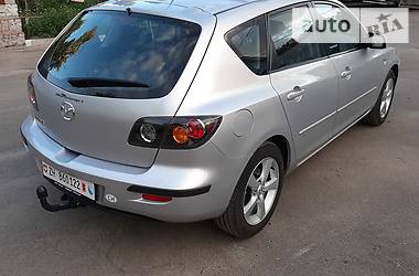 Хетчбек Mazda 3 2005 в Чернігові