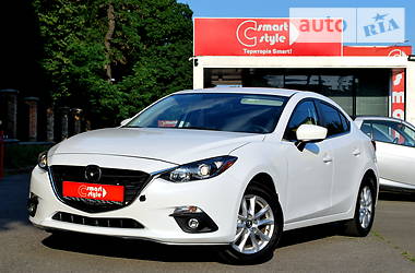 Mazda 3 2015