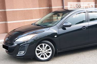 Хэтчбек Mazda 3 2010 в Одессе