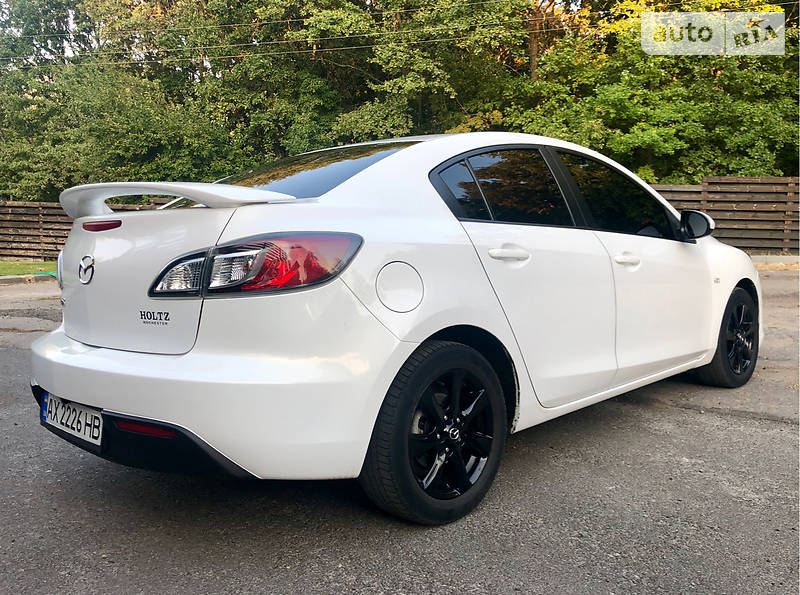 Седан Mazda 3 2009 в Харкові