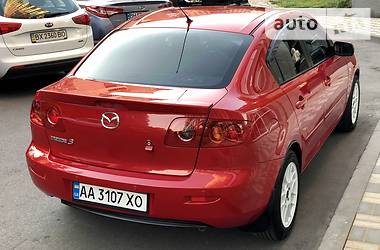 Седан Mazda 3 2005 в 