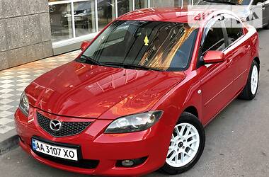 Седан Mazda 3 2005 в 