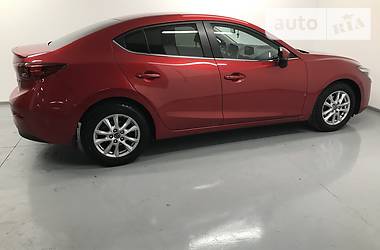 Седан Mazda 3 2016 в Киеве