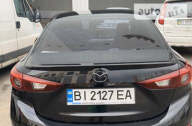 Седан Mazda 3 2016 в Полтаві