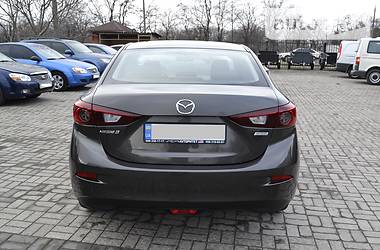 Седан Mazda 3 2013 в Киеве