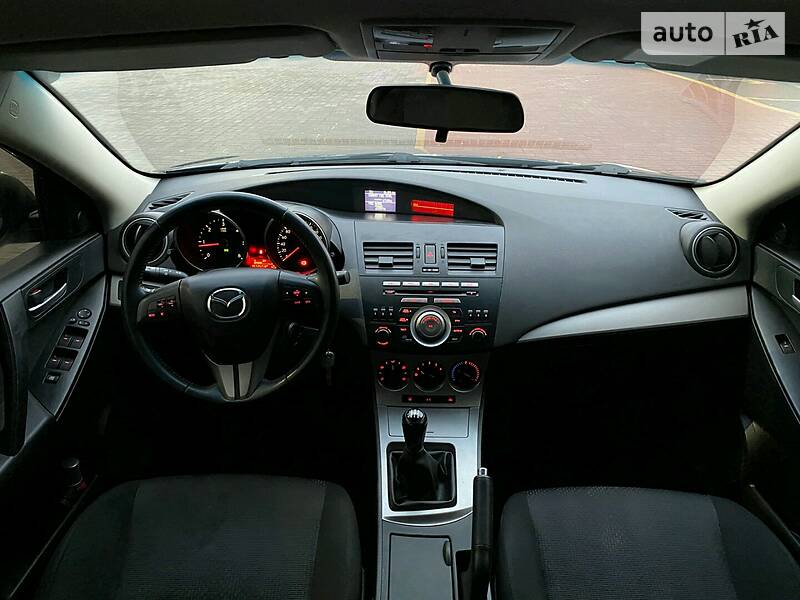 Хетчбек Mazda 3 2011 в Києві