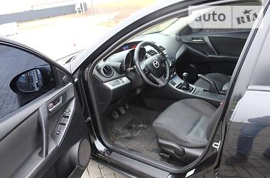 Седан Mazda 3 2010 в 