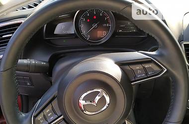 Седан Mazda 3 2018 в Коломые