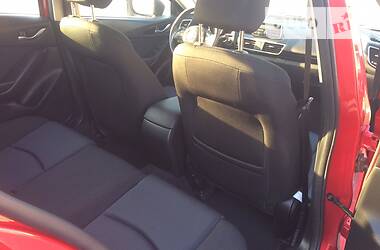 Седан Mazda 3 2014 в 