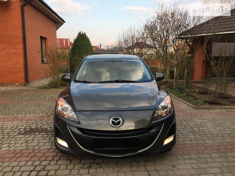 Хетчбек Mazda 3 2011 в Луцьку