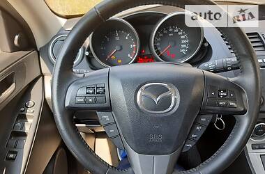 Хетчбек Mazda 3 2011 в 