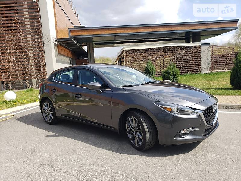 Хетчбек Mazda 3 2018 в Києві