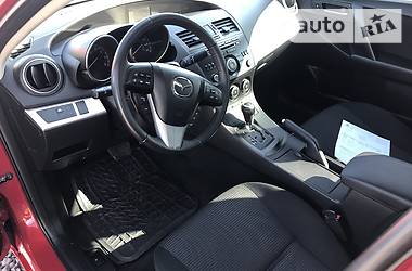 Седан Mazda 3 2013 в 