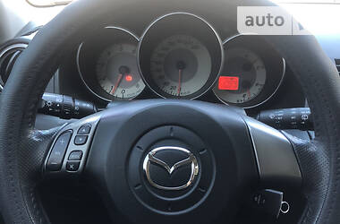 Хетчбек Mazda 3 2006 в 