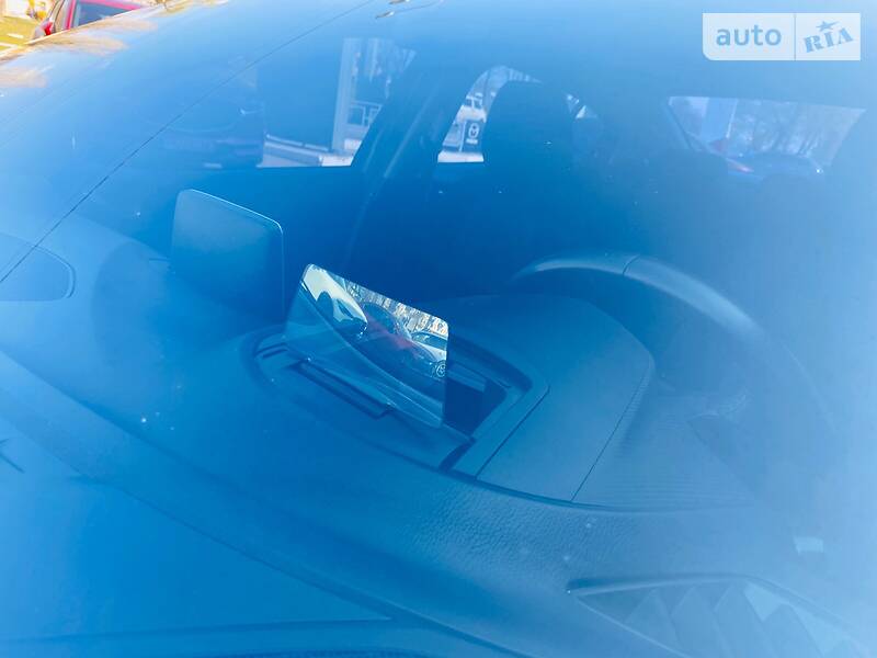 Седан Mazda 3 2013 в Харкові