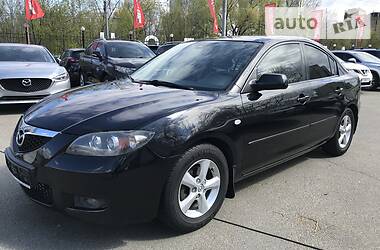 Седан Mazda 3 2006 в 