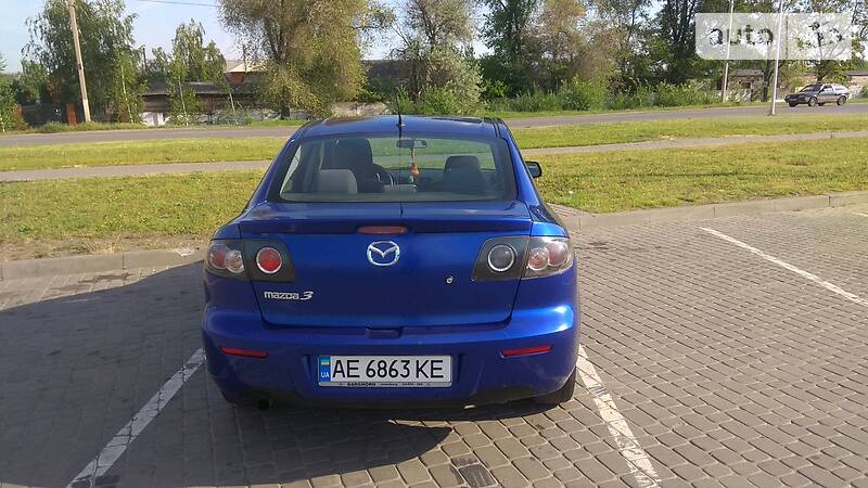 Седан Mazda 3 2007 в Новомосковську