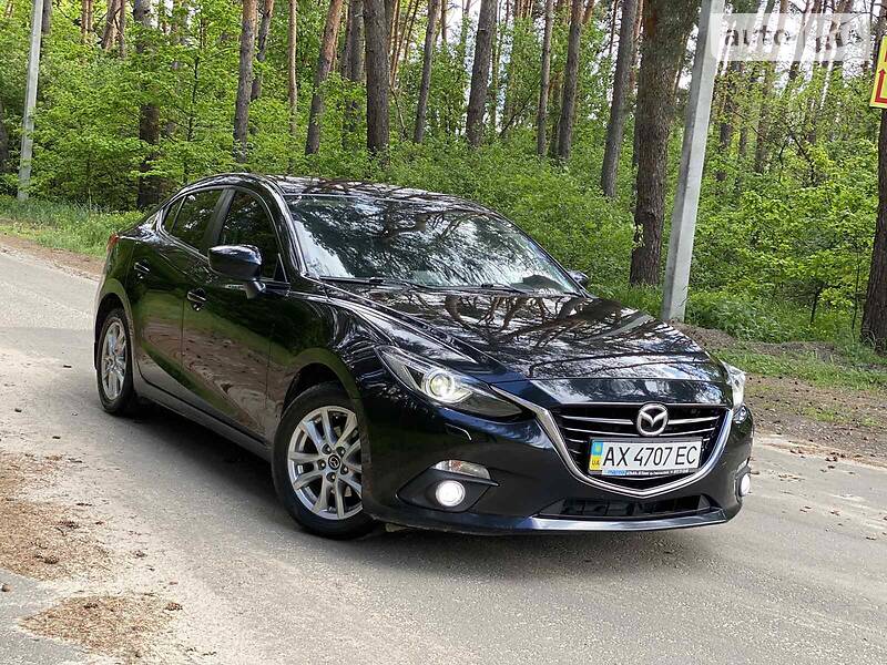 Седан Mazda 3 2013 в Харкові