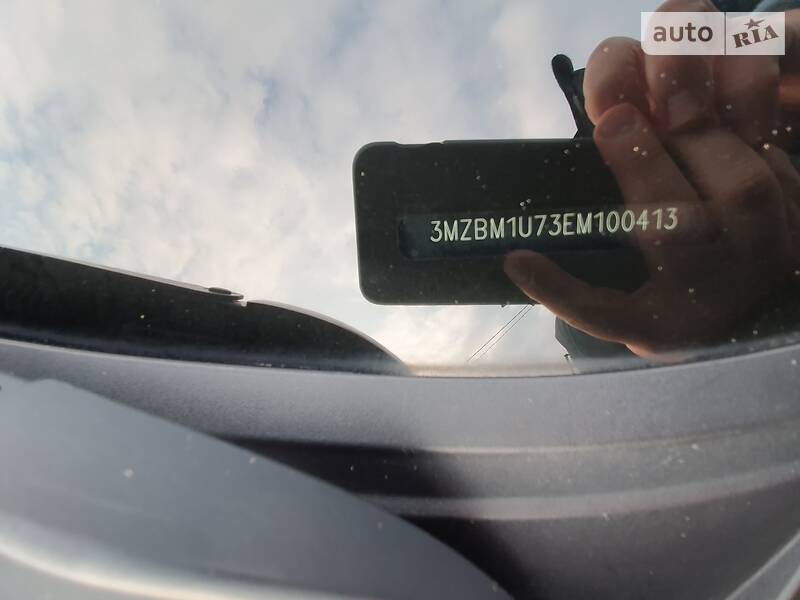 Седан Mazda 3 2014 в Києві