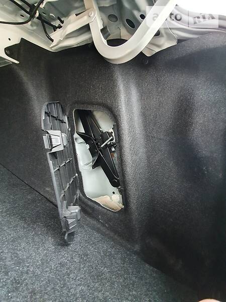 Седан Mazda 3 2014 в Києві