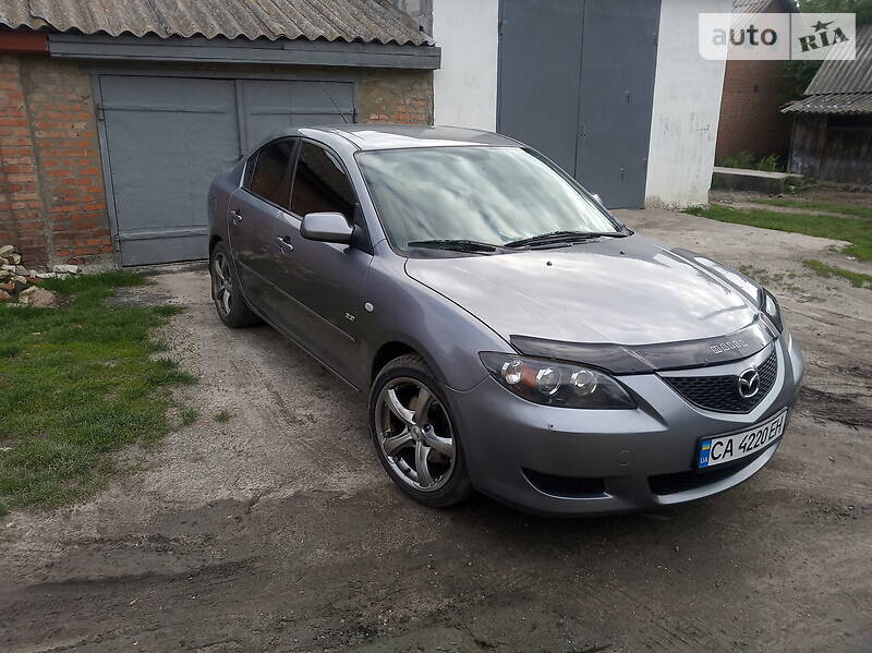 Седан Mazda 3 2005 в Умані