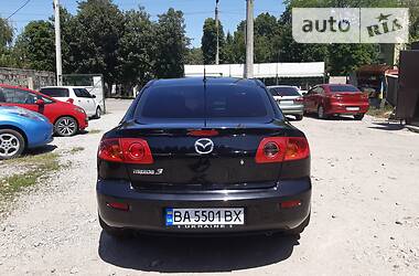 Седан Mazda 3 2005 в 