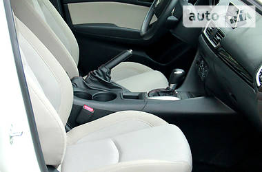 Хетчбек Mazda 3 2014 в 