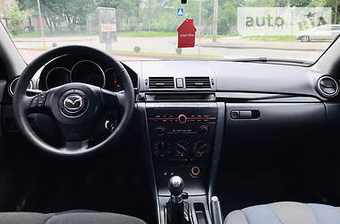 Седан Mazda 3 2005 в Ивано-Франковске