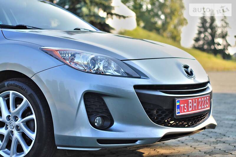 Хетчбек Mazda 3 2012 в Дубні