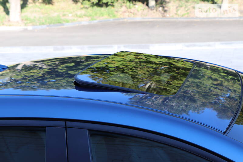 Седан Mazda 3 2018 в Кременчуці