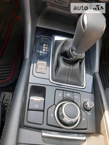 Седан Mazda 3 2017 в Дніпрі