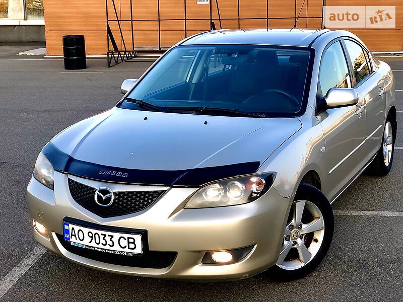 Седан Mazda 3 2005 в Киеве